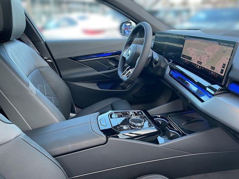 Gebraucht BMW i5 Performance 289 kW (394 PS) 2025 Grau Kombi