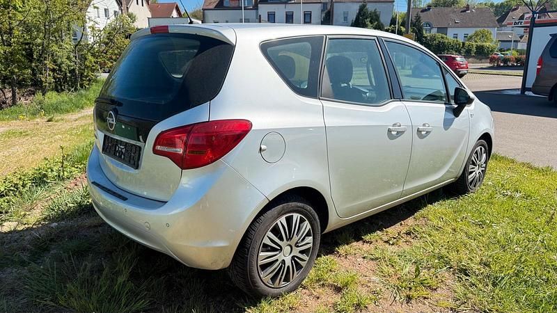 Gebraucht Opel Meriva Edition 101 PS (74 kW) 2011 Grau Van / Kleinbus