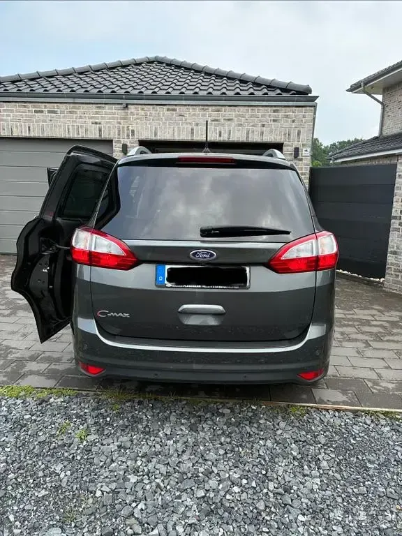 Gebraucht Ford Grand C-Max 150 PS (110 kW) 2019 Grau Van / Kleinbus