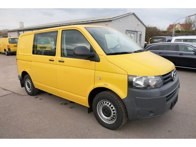 Gebraucht VW T5 84 PS (61 kW) 2010 Ginstergelb r1032 Van