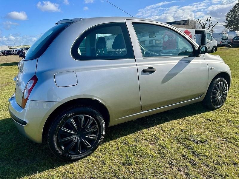 Gebraucht Nissan Micra Acenta 65 PS (47 kW) 2006 Grau Limousine