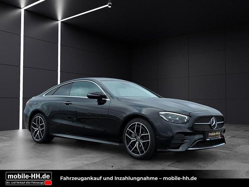 Gebraucht Mercedes E200 AMG line 197 PS (144 kW) 2023 Schwarz  unilack Coupé
