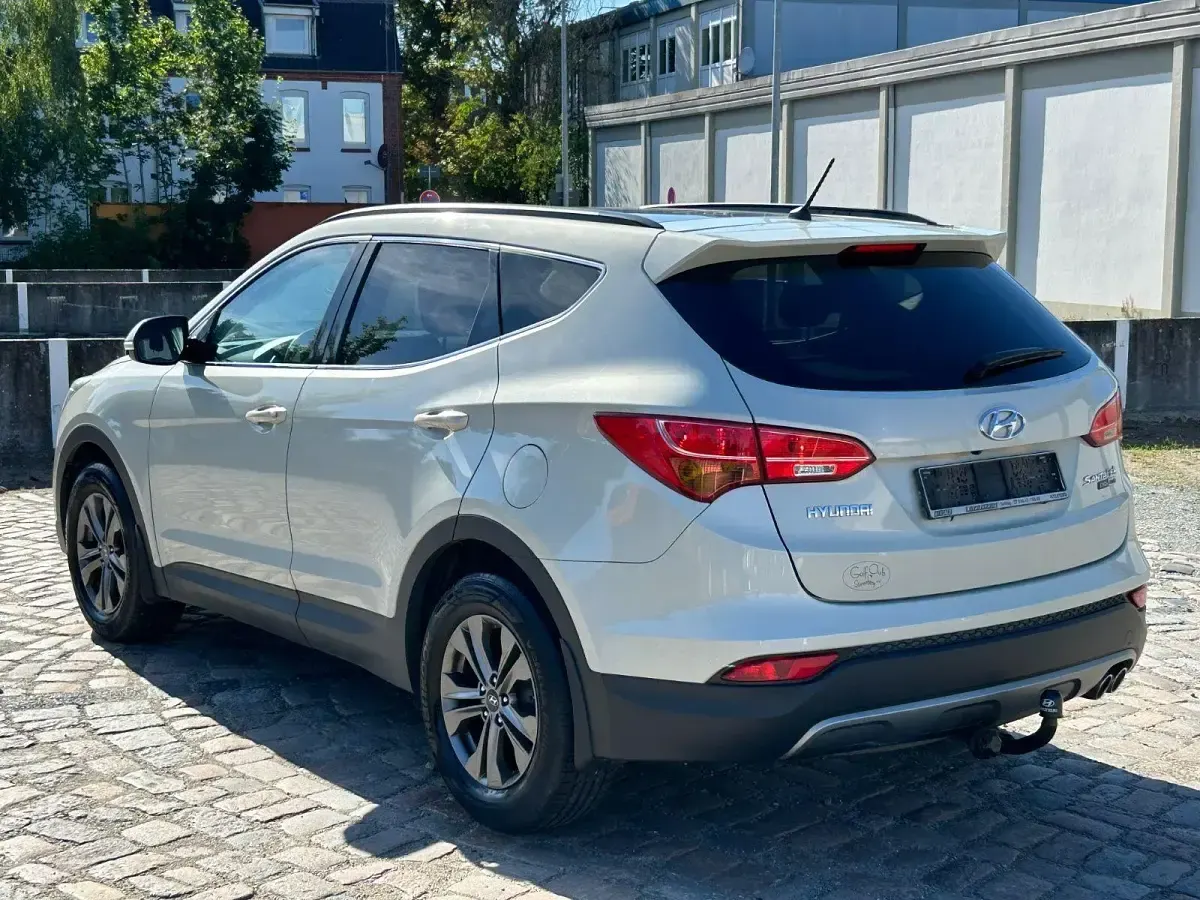 Gebraucht Hyundai Santa Fe Style 197 PS (144 kW) 2015 Braun SUV