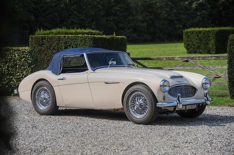 Weiß Gebraucht 1960 Austin Healey 3000 MK I Cabrio | 62.500 € - Bild 1/4