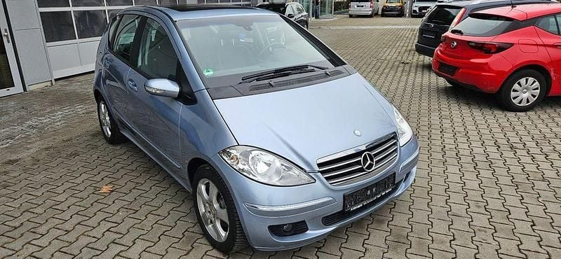 Gebraucht Mercedes A180 Avantgarde 109 PS (80 kW) 2006 Blau Limousine