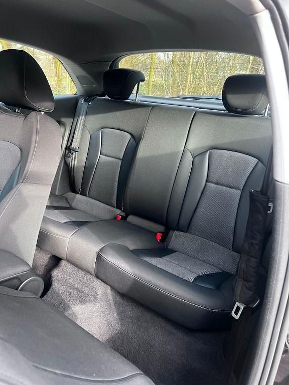 Gebraucht Audi A1 Ambition 86 PS (63 kW) 2011 Schwarz Kleinwagen