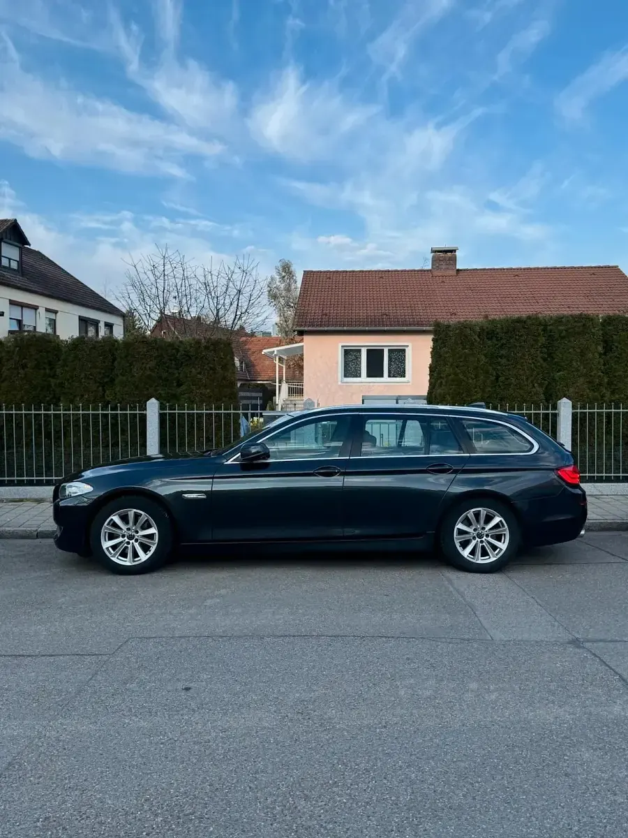 Second-hand BMW 520 184 CP (135 kW) 2012 Gri Break