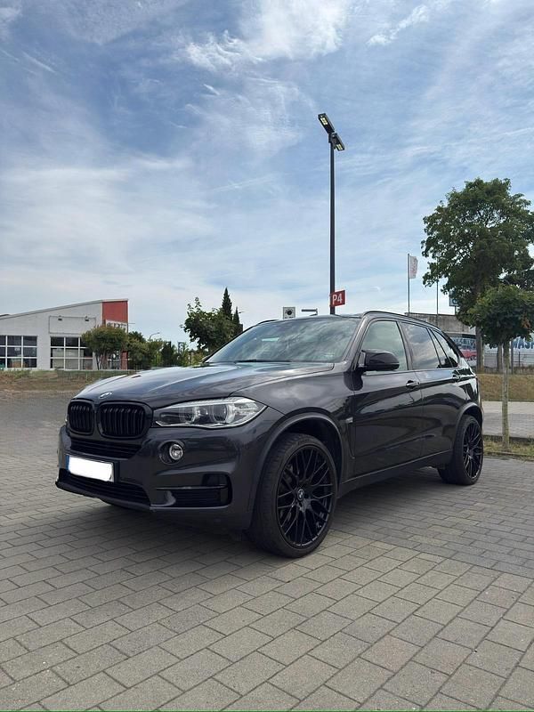 Schwarz Gebraucht 2014 BMW X5 SUV | 32.000 € - Bild 1/4