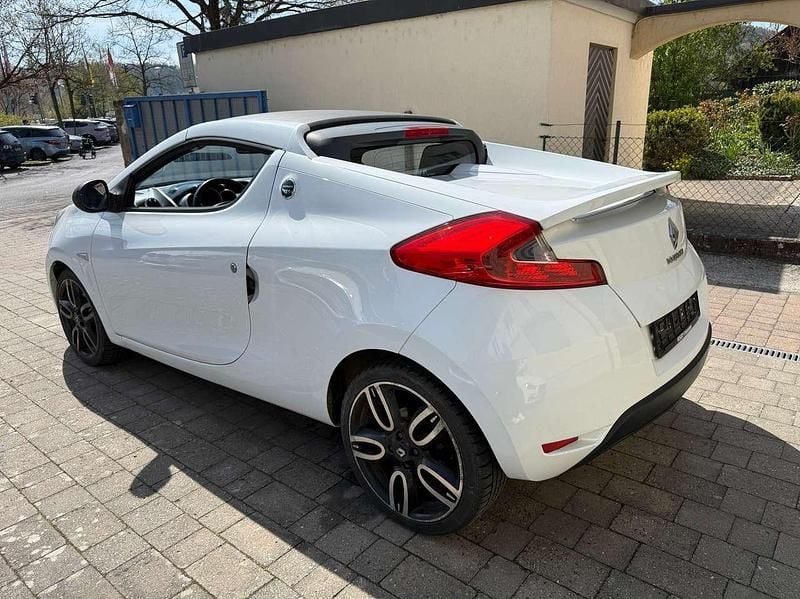 Gebraucht Renault Wind Dynamique 101 PS (74 kW) 2011 Gletscherweiss Cabrio