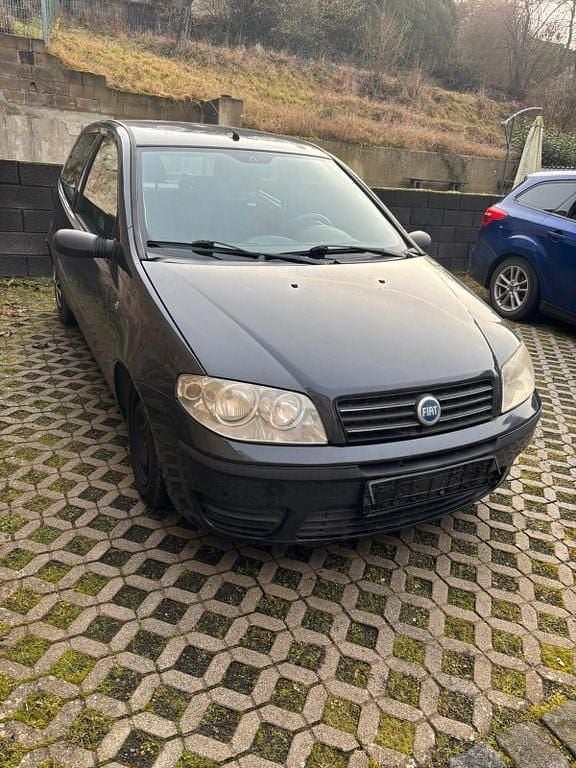 Gebraucht Fiat Punto 60 PS (44 kW) 2004 Schwarz Kleinwagen