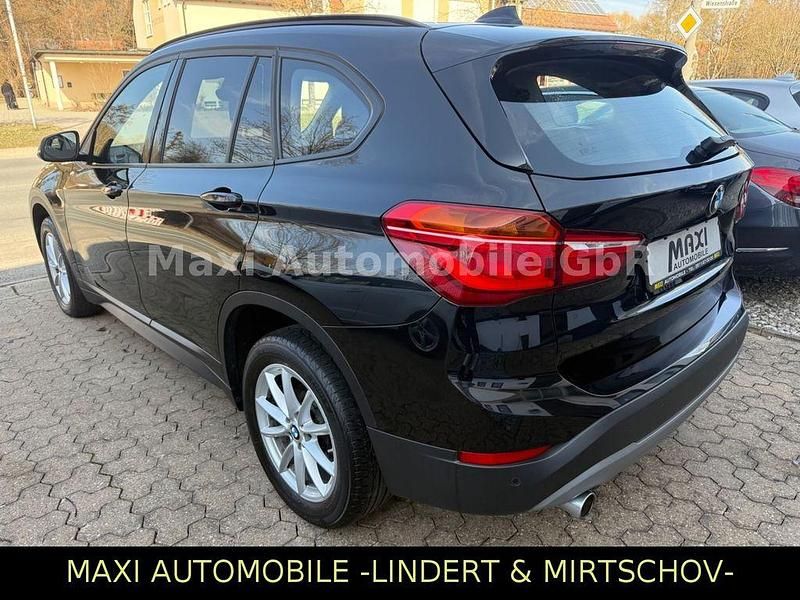 Gebraucht BMW X1 Advantage 150 PS (110 kW) 2017 Saphirschwarz SUV