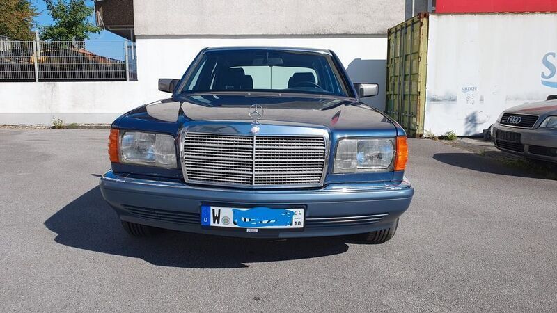 Gebraucht Mercedes 500 252 PS (185 kW) 1989 Blau Limousine