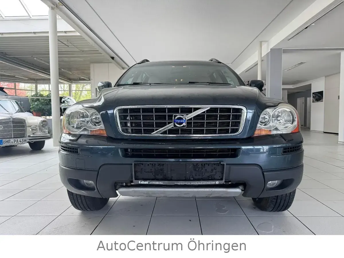 Gebraucht Volvo XC90 Momentum 185 PS (136 kW) 2009 Grau SUV