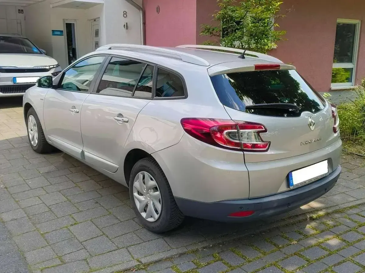 Gebraucht Renault Mégane GrandTour 110 PS (80 kW) 2015 Kombi