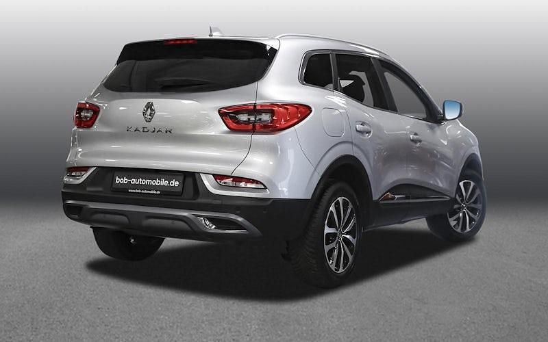 Gebraucht Renault Kadjar Techno 158 PS (116 kW) 2022 Grau SUV