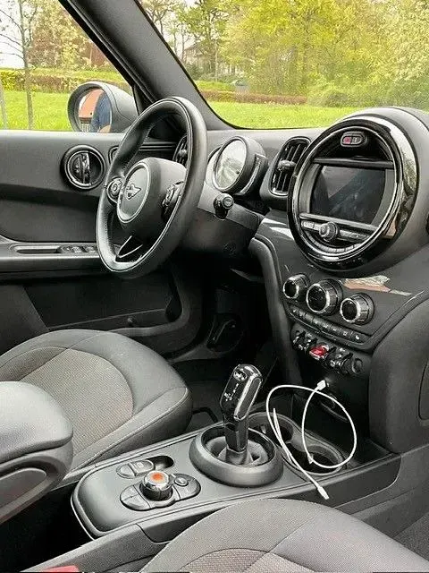 Occasion Mini One Countryman 102 ch (75 kW) 2019 Noir SUV