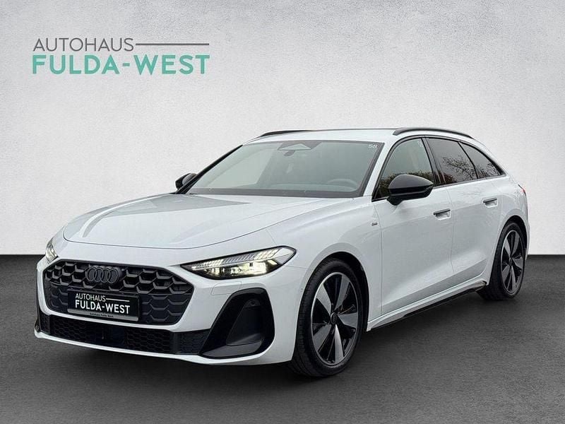 Gletscherweiß metallic Gebraucht 2025 Audi A5 S-Line Kombi | 44.940 € (Superpreis) - Bild 1/4