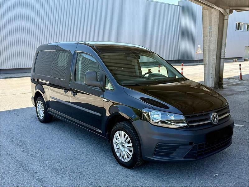 Schwarz Gebraucht 2016 VW Caddy Maxi Van / Kleinbus | 6.349 € (Superpreis) - Bild 1/4