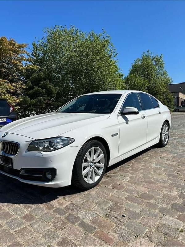 Gebraucht 2016 BMW 530 Performance Limousine | 17.900 € (Superpreis) - Bild 1/4