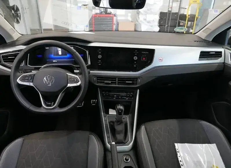 Gebraucht VW Polo Goal 95 PS (69 kW) 2025 Deep black perleffekt Kleinwagen
