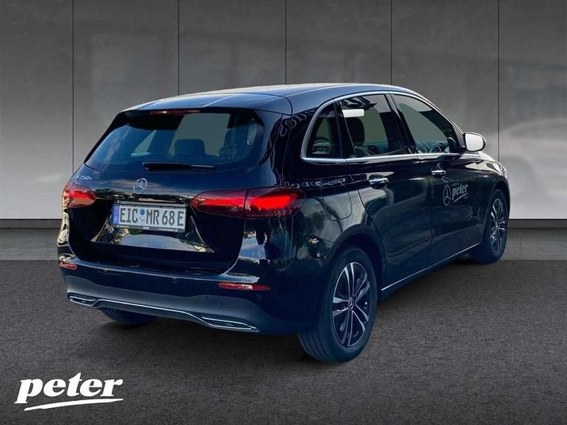 Usata Mercedes E250 Progressive 163 CV (119 kW) 2025 Nero Station wagon
