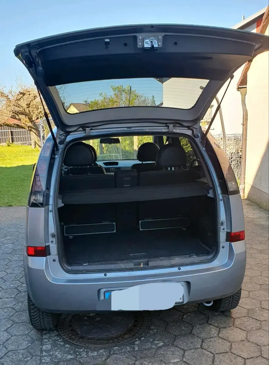 Gebraucht Opel Meriva 105 PS (77 kW) 2005 Silber Van / Kleinbus