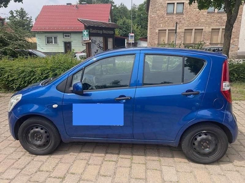 Blau Gebraucht 2009 Suzuki Splash Basic Kleinwagen | 990 € (Guter Preis) - Bild 1/4