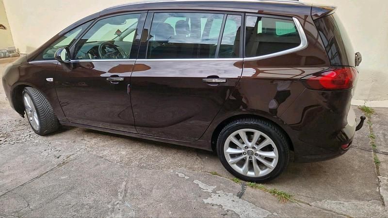 Gebraucht Opel Zafira Tourer 2013 Braun Van / Kleinbus