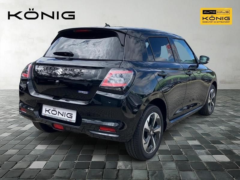Neu Suzuki Swift Comfort+ 83 PS (61 kW) 2026 Schwarz Kleinwagen