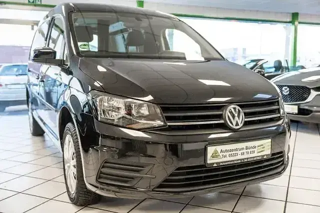 Gebraucht VW Caddy Maxi 150 PS (110 kW) 2019 Schwarz Van / Kleinbus