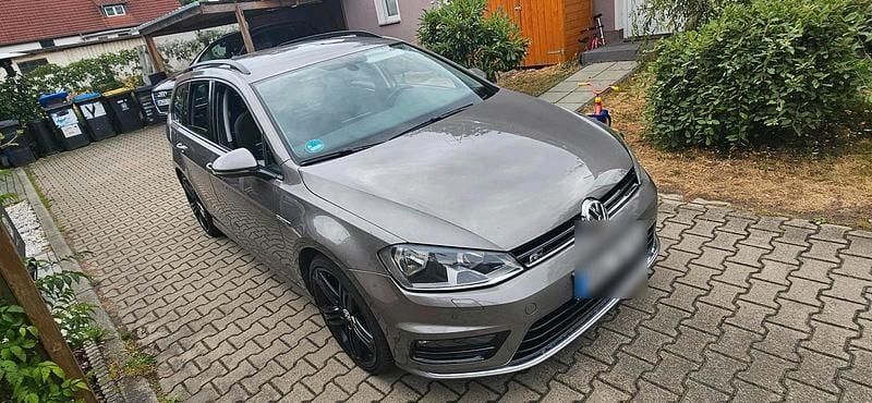 Grau Gebraucht 2014 VW Golf VII R-line Kombi | 11.299 € (Fairer Preis) - Bild 1/4
