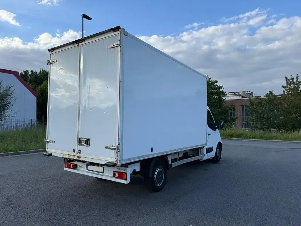 Gebraucht Renault Master 145 PS (106 kW) 2018 Weiß Van