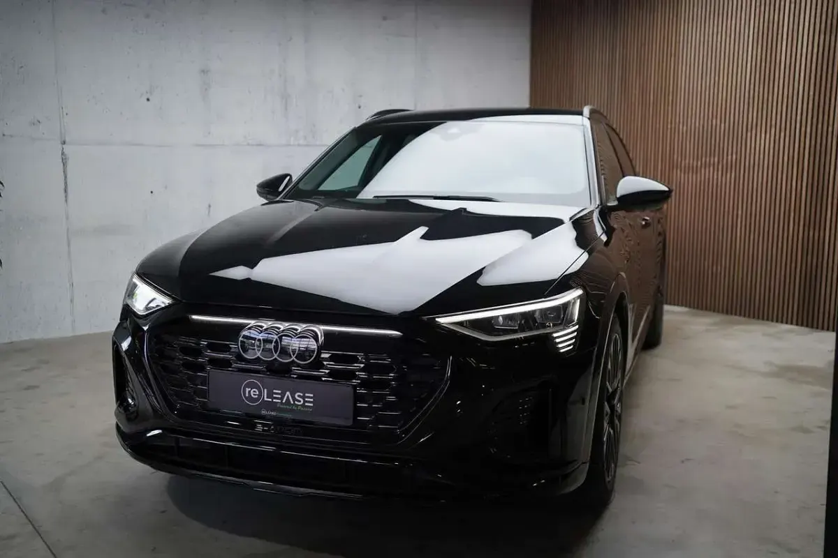 Usata Audi Q8 e-tron S-Line 250 kW (340 CV) 2023 Nero SUV