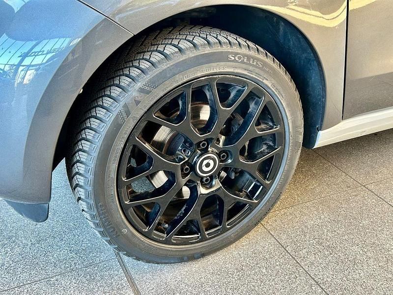 Gebraucht Smart ForFour Prime 90 PS (66 kW) 2019 Grau Kleinwagen