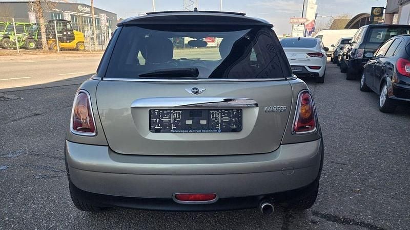 Gebraucht Mini Cooper 120 PS (88 kW) 2007 Silber Kleinwagen