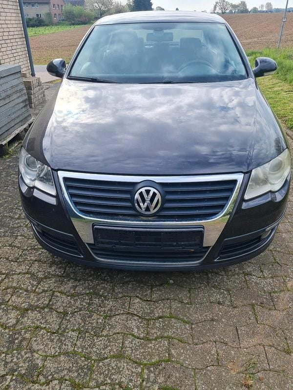 Usata VW Passat 140 CV (102 kW) 2007 Marrone Berlina