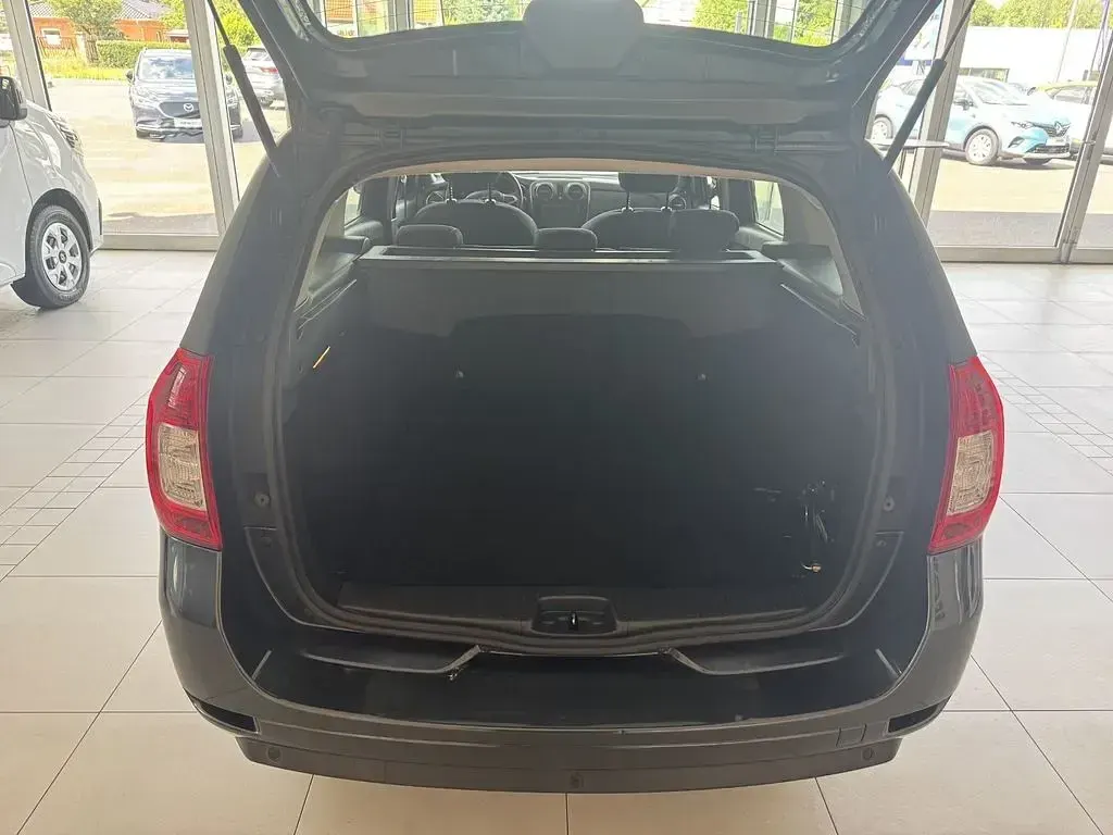 Gebraucht Dacia Logan Comfort 90 PS (66 kW) 2017 Grau Limousine