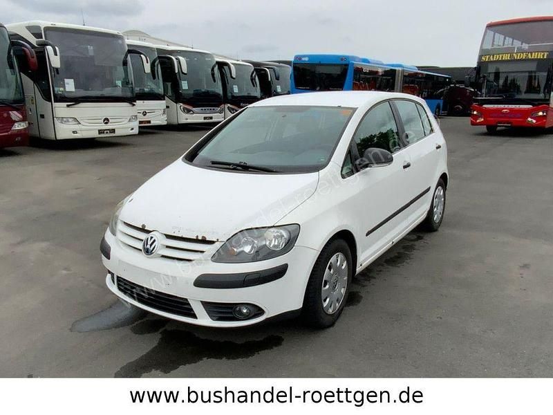 Gebraucht VW Golf Plus Trendline 140 PS (102 kW) 2008 Weiß Van / Kleinbus