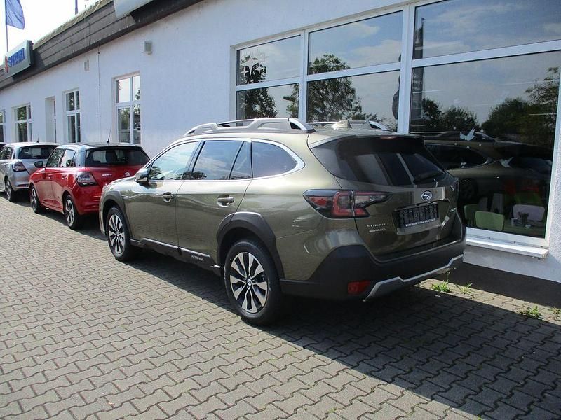 Gebraucht Subaru Outback Platinum 169 PS (124 kW) 2025 Grün SUV