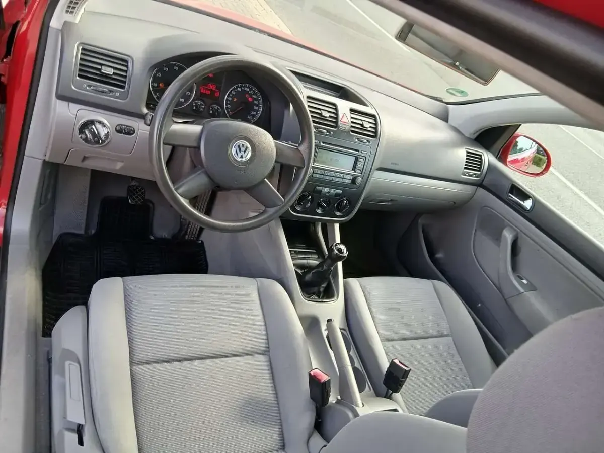Gebraucht VW Golf IV Trendline 75 PS (55 kW) 2004 Tornadorot Kleinwagen
