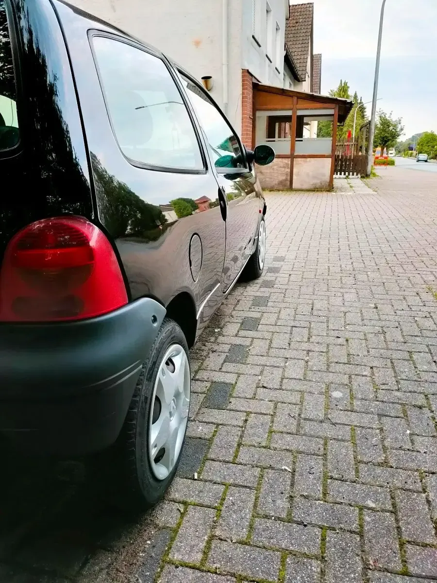 Gebraucht Renault Twingo 58 PS (42 kW) 2002 Schwarz Kleinwagen