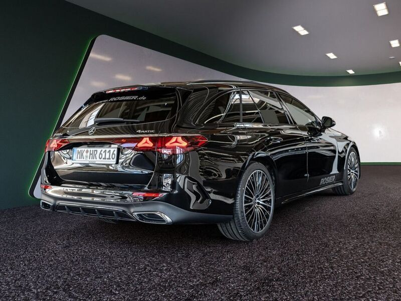 Gebraucht Mercedes E450 AMG Line Premium Plus 367 PS (269 kW) 2025 Schwarz / obsidianschwarz Kombi