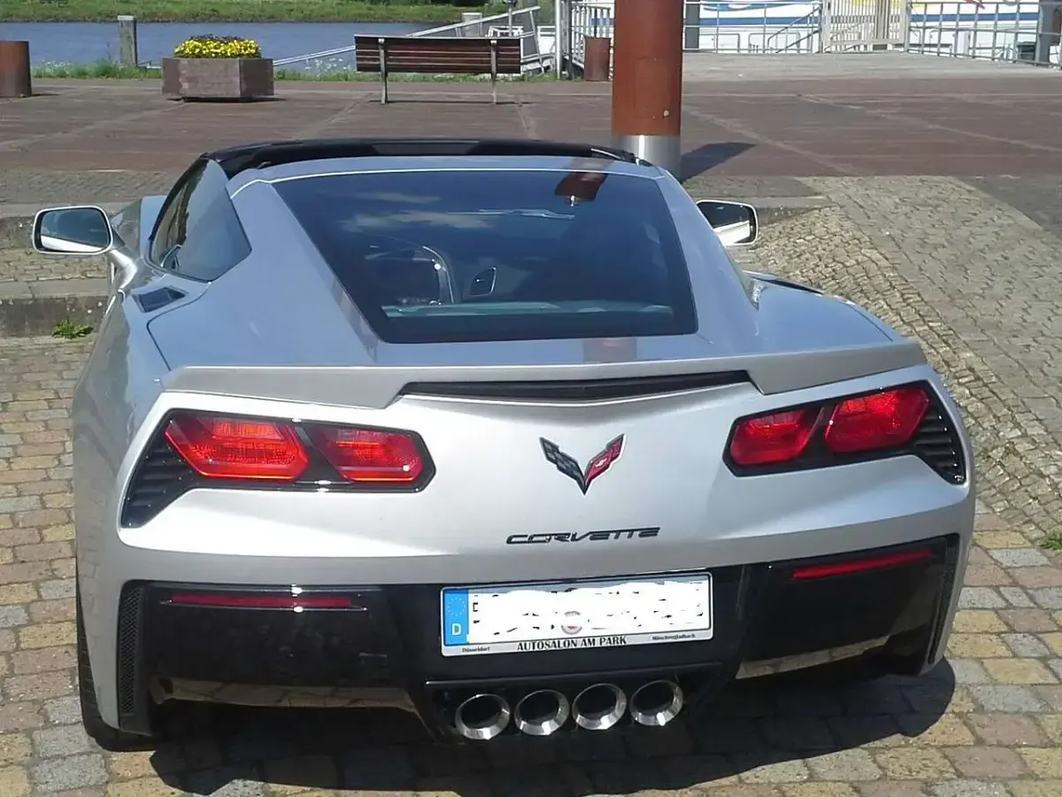 Usata Corvette Stingray 466 CV (342 kW) 2016 Argento Coupé