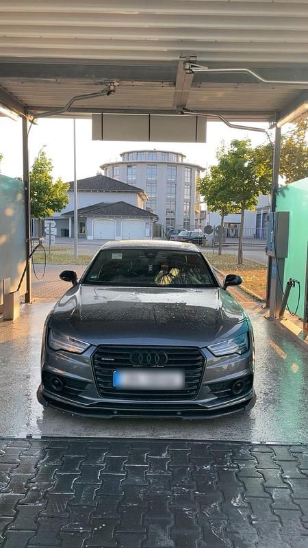 Grau Gebraucht 2017 Audi A7 Competition Limousine | 29.999 € (Teuer) - Bild 1/4