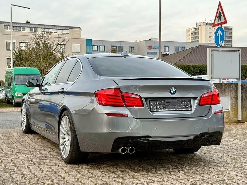 Gebraucht BMW 530 M Sport 245 PS (180 kW) 2010 Grau Limousine