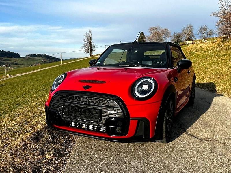 Gebraucht Mini John Cooper Works 192 PS (141 kW) 2021 Rot Kleinwagen