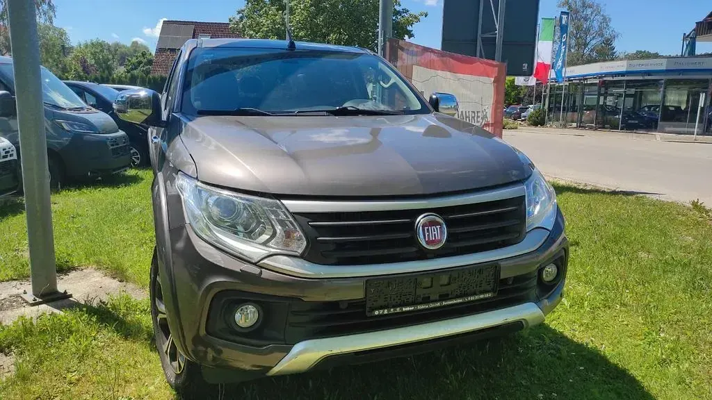 Gebraucht Fiat Fullback 181 PS (133 kW) 2017 Braun Pickup
