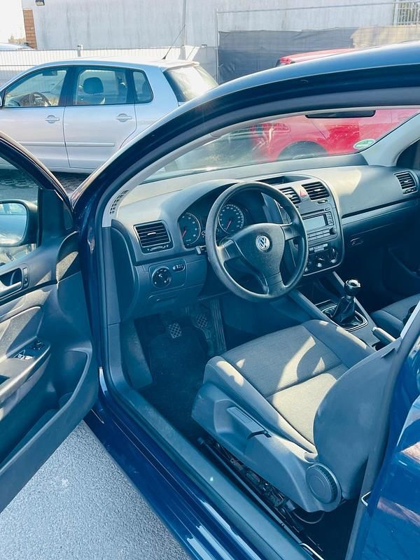 Gebraucht VW Golf V 80 PS (58 kW) 2007 Blau Limousine