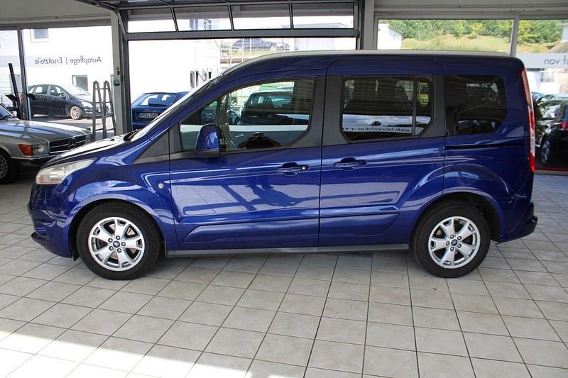 Gebraucht Ford Tourneo Connect Titanium 116 PS (85 kW) 2014 Blau Van / Kleinbus