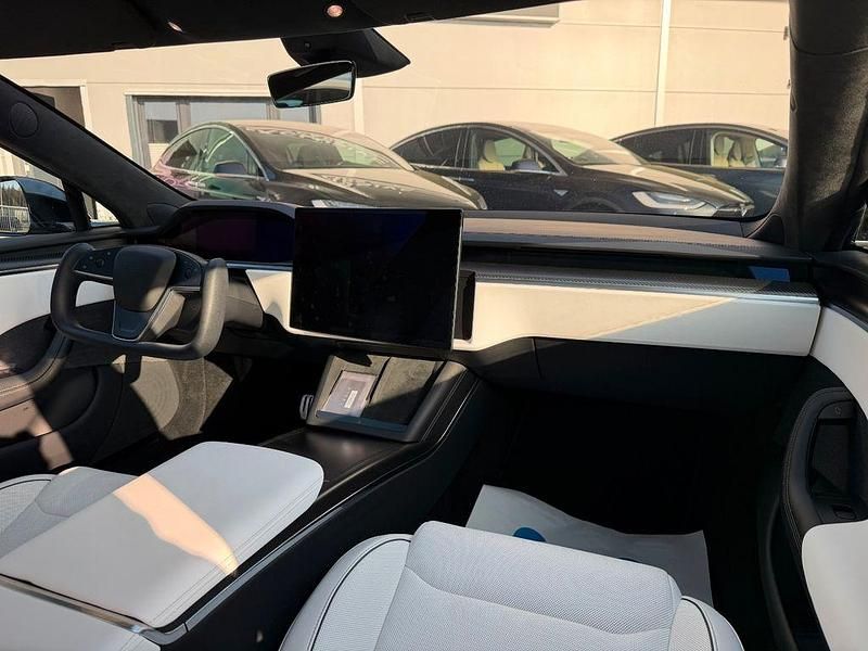 Gebraucht Tesla Model S Plaid 759 kW (1033 PS) 2023 Schwarz Kleinwagen